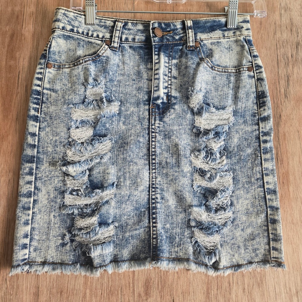 Jess Acid Wash Distressed Denim Mini Skirt Blue BE3022 Small